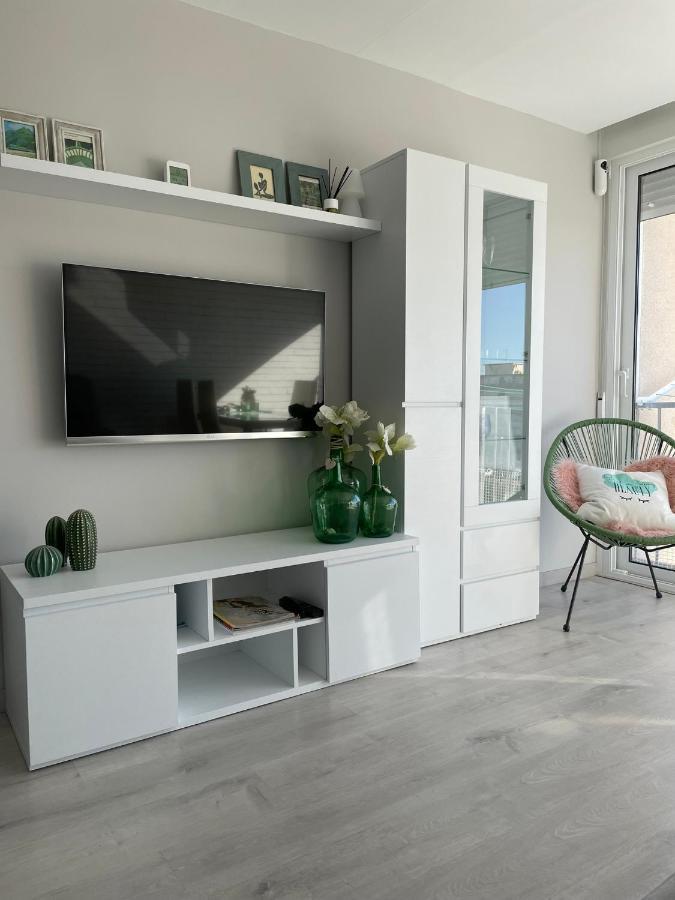 Apartamento Paradis Playa ลาปีเนดา ภายนอก รูปภาพ
